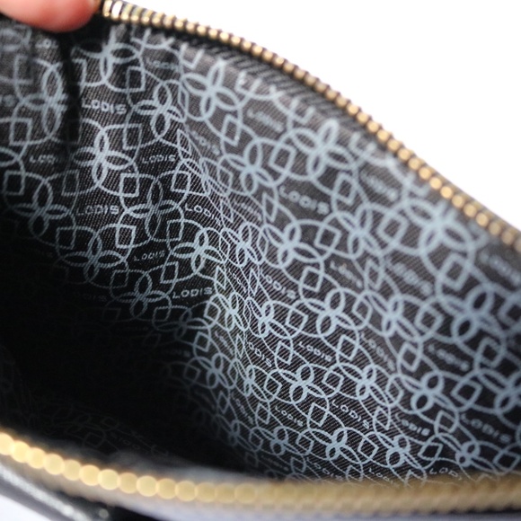 LODIS black leather wristlet purse/wallet with removable strap. - Picture 3 of 7